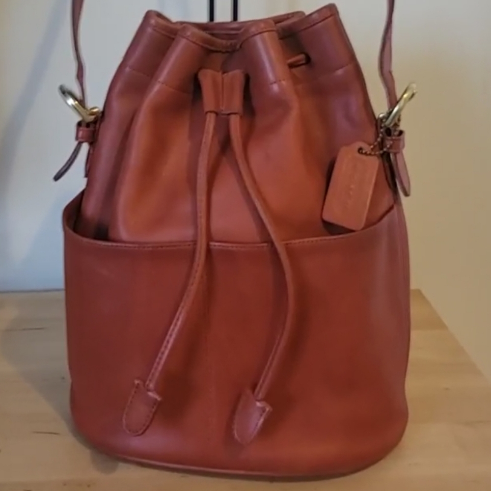 Coach❤️VINTAGE 4151 British Tan Leather Thompson Drawstring Bucket Bag! Adorable